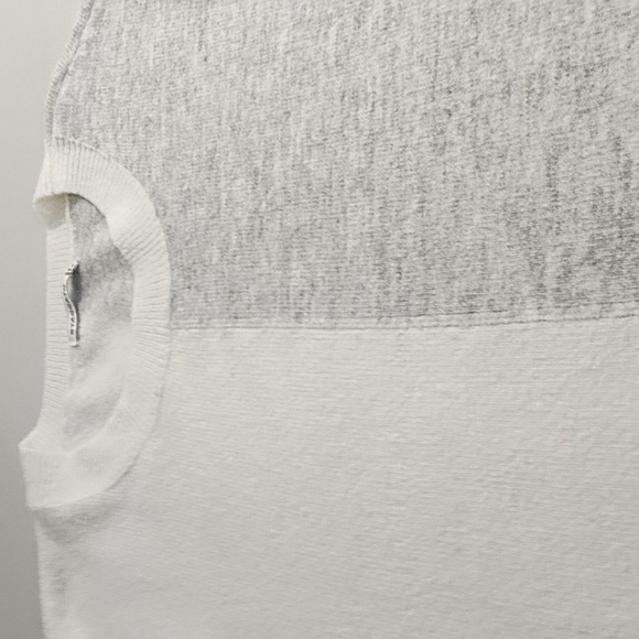 Staccato Winter White Gray Marled Color Blocked Casual Crewneck Sweater - Picture 8 of 10